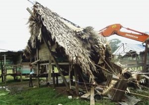 November 19th 2009 – Ganadera Bocas move into San San Druy again to destroy houses